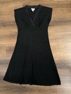 Chico's Black V‑Neck Lace Trim Fit-and-Flare Dress